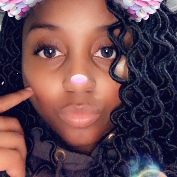 Meet your Posher, Tyrunza - Picture 1 of 1